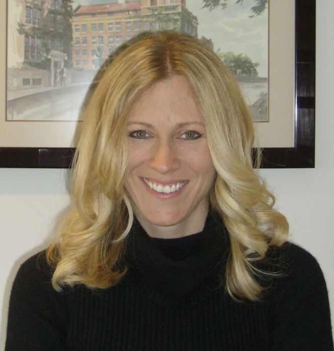Dr. Amy Gramzow Dr. Amy Gramzow